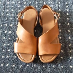 EUC Women's Garza Sandal